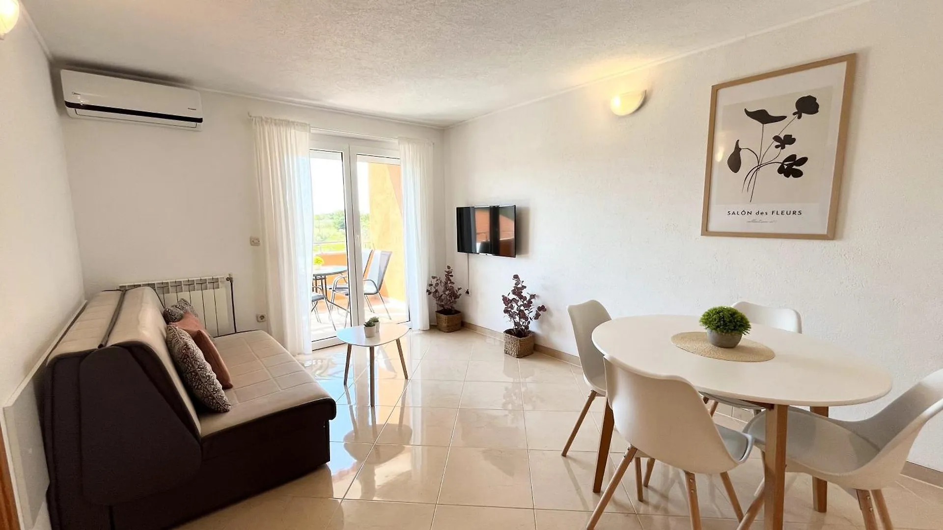 Apartments Contessa Novigrad Istria