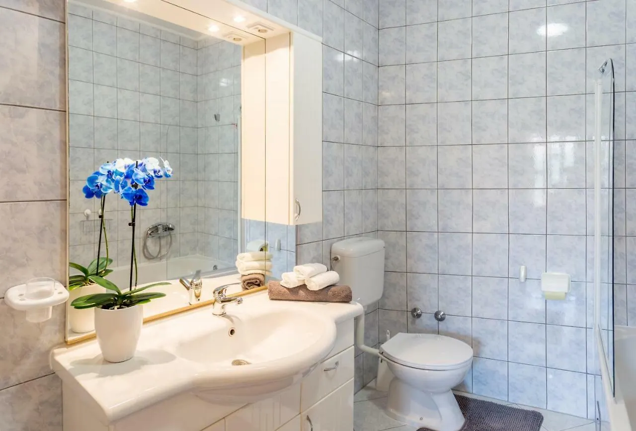 Apartments Contessa Novigrad Istria